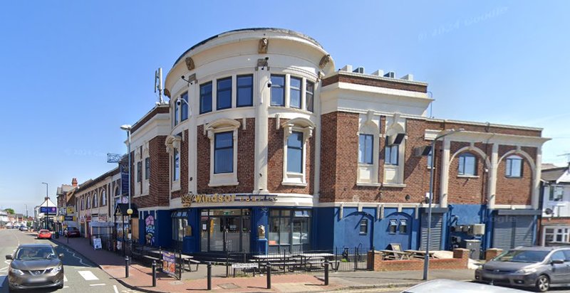 A Google StreetView Image showing the former Windsor Theatre, Bearwood, Smethwick in use as the Windsor Complex in June 2024 - Click to Interact.
