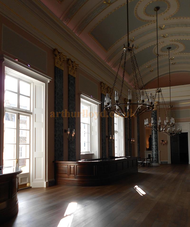 The Theatre Royal, Drury Lane in May 2013 - Photo M.L.