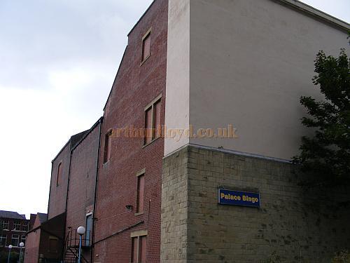 The 1983 front elevation of the Nelson Palace Theatre in a photograph taken in August 2009 - Courtesy Neil Foster.