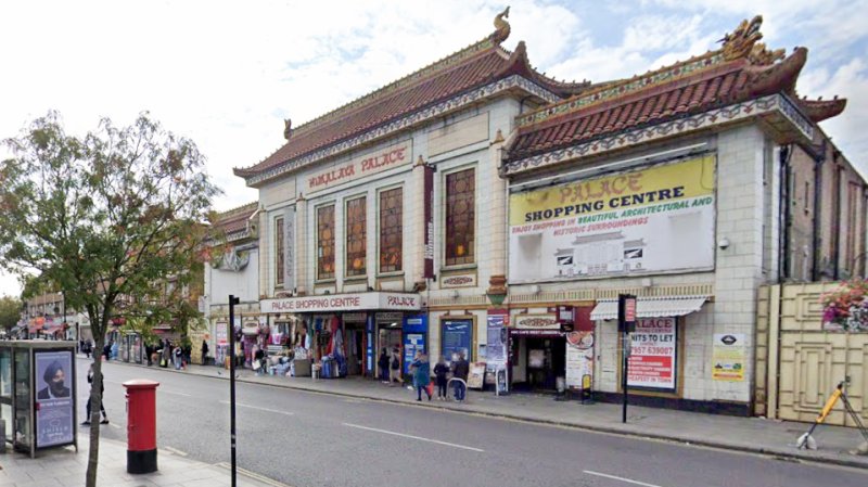 A Google StreetView Image showing the former Himalaya Palace Cinema, Southall in 2020 - Click to Interact.
